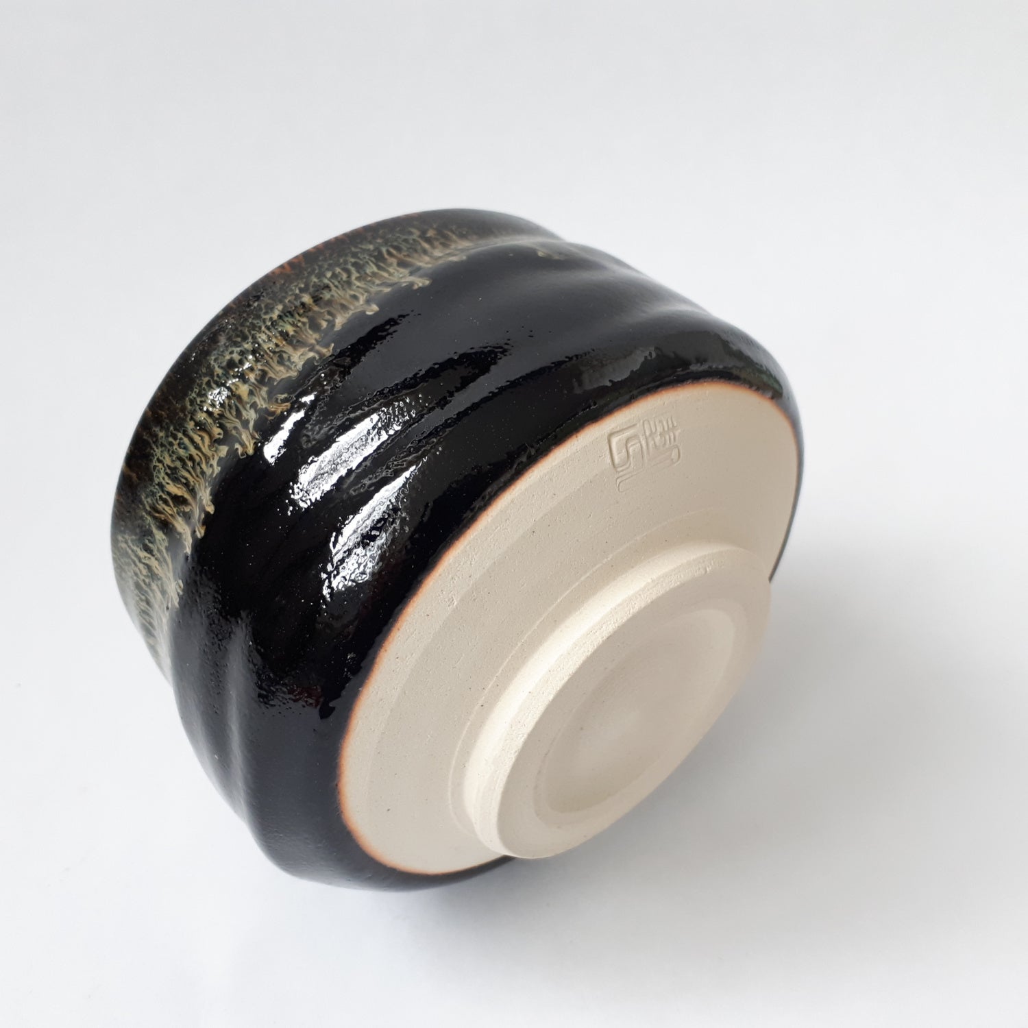 Matcha bowl black lava